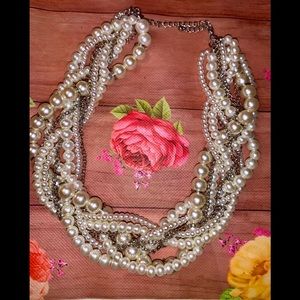 Beautiful braided Pearl silver beaded necklace w/lobster clasp